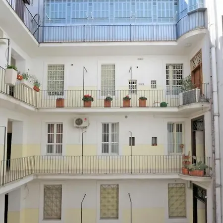 Tirso * روما